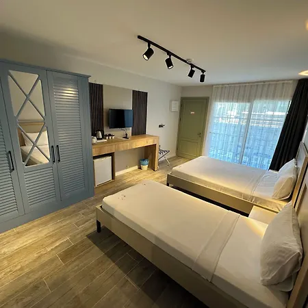 Duman Boutique Hotel *